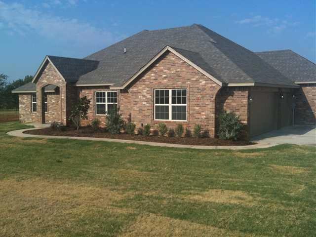 14389 Ashwood Ct, Edmond, OK 73025 - photo 1