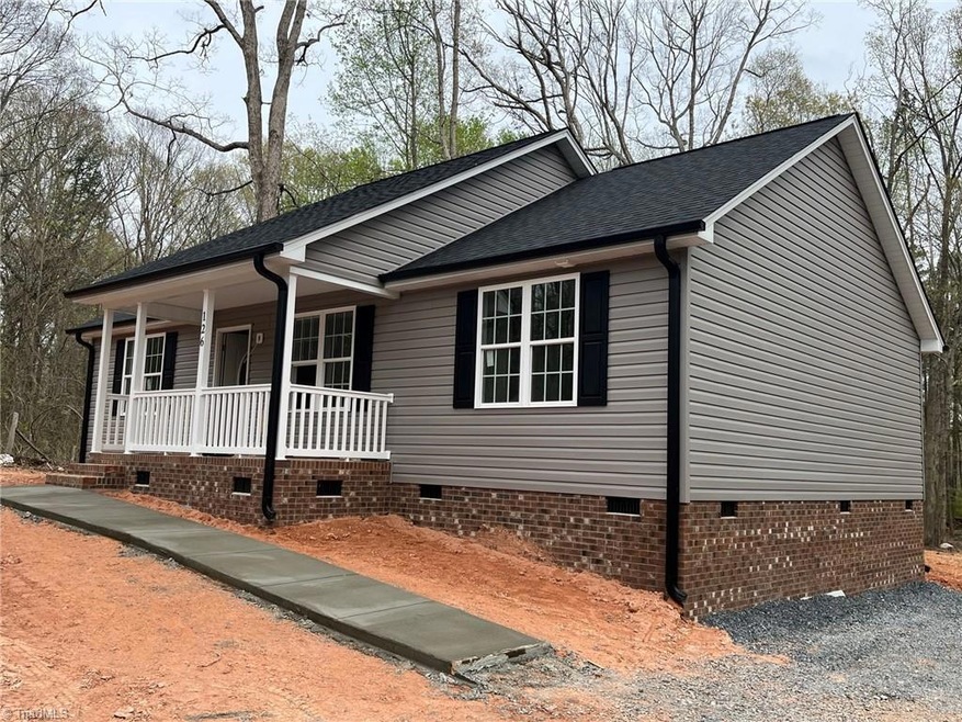 126 Richland Park Dr, Asheboro, NC 27205 - photo 1