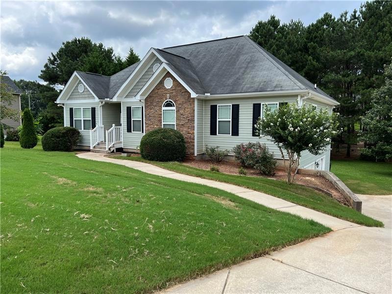 208 Oaken Bucket Dr, Temple, GA 30179 - photo 1