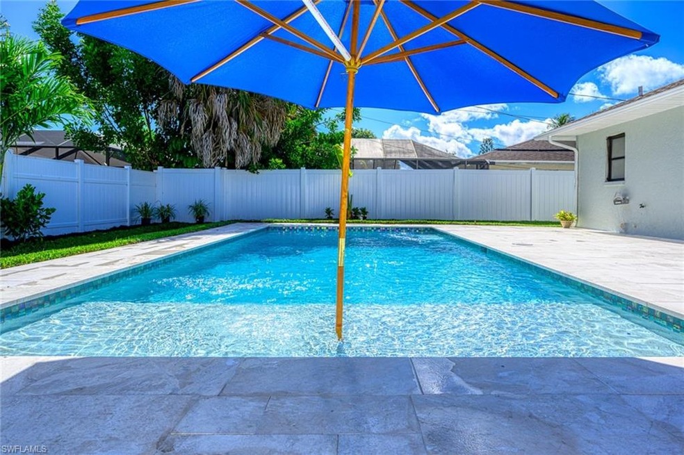 Brand new pool with tanning shelf