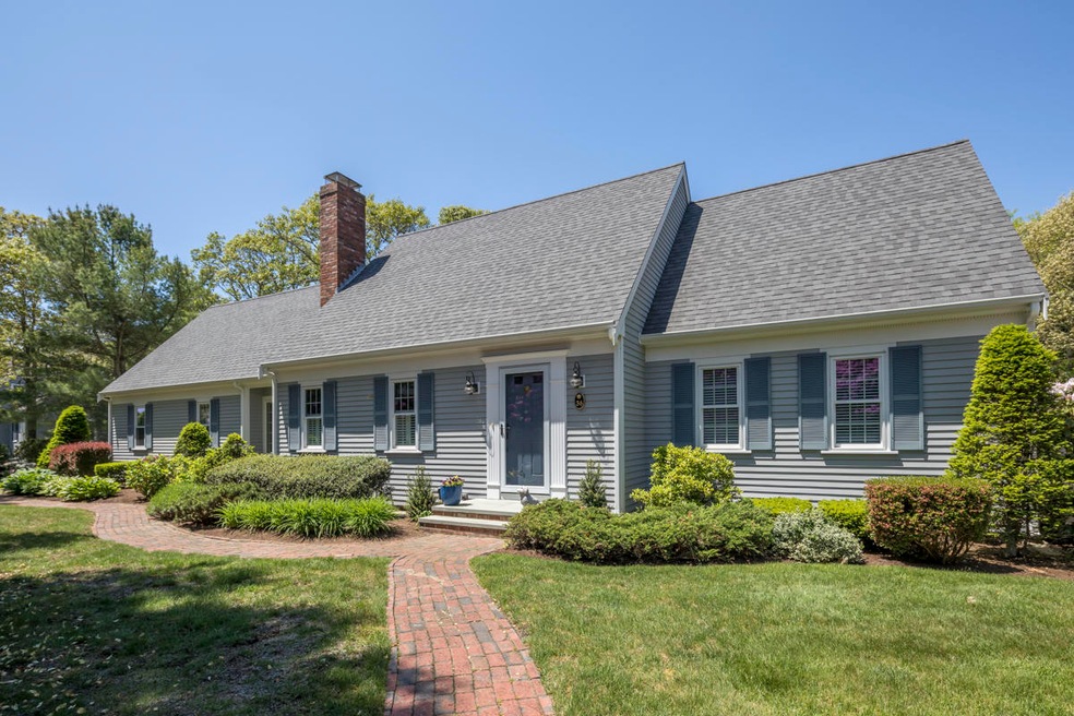 36 Wequasset Rd, Harwich Port, MA 02646 - photo 1