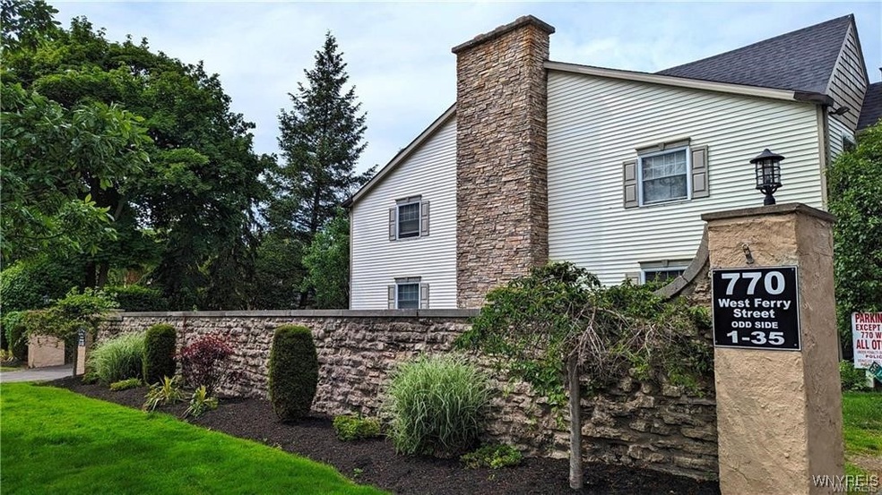 West Ferry Place Apartments unit 31A, Buffalo, NY 14222 - photo 1