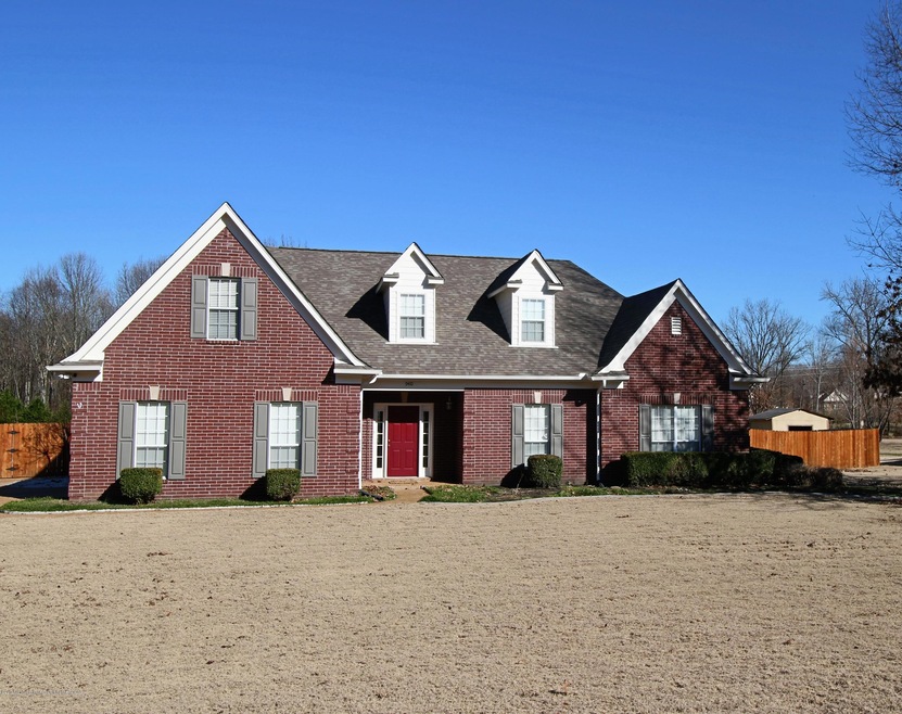 Lovely Olive Branch Home
