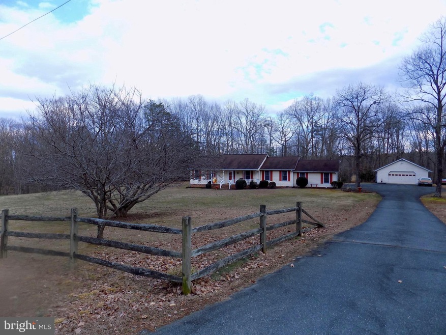 12701 Trench Hill Ln, Fredericksburg, VA 22407 - photo 1