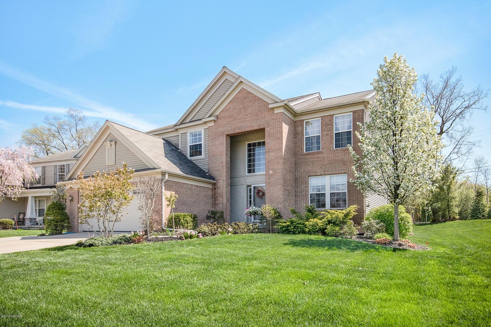 2130 Friesian Ct NE unit 1, Grand Rapids, MI 49505 - photo 1