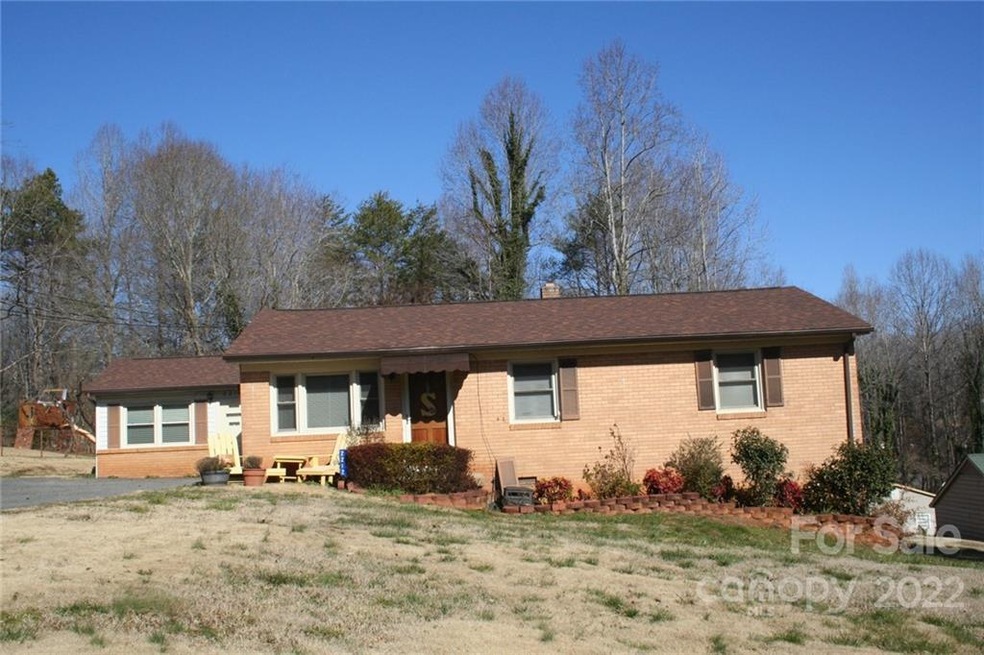2212 Fallsdale Dr, Gastonia, NC 28052 - photo 1