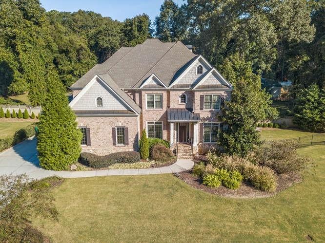 1375 Stonegate Ln SE, Smyrna, GA 30080 - photo 1