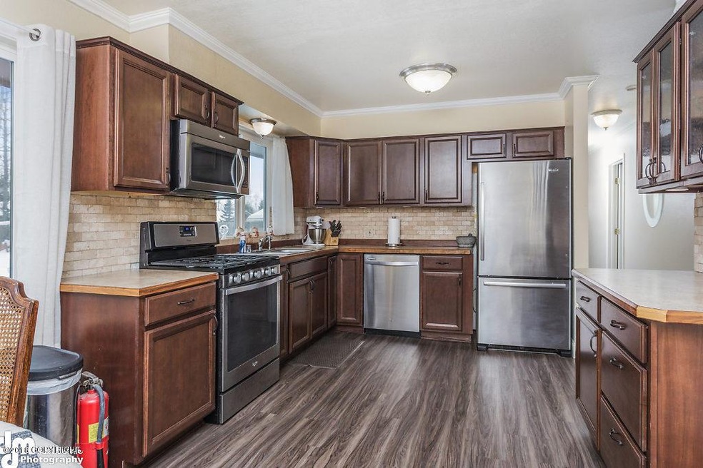 Kitchen 4275-SMALL