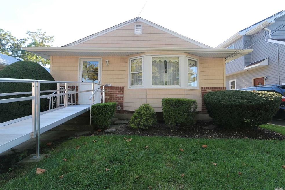 253 Marcus Ave, New Hyde Park, NY 11040 - photo 1