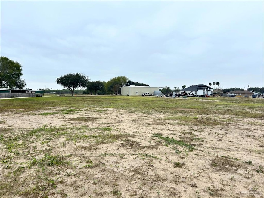 5115 Mile 8 Rd, Edinburg, TX 78541 - photo 1