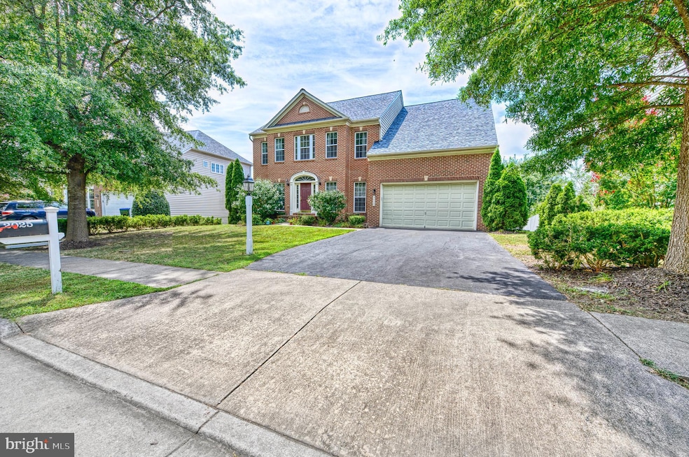 2025 Paisley Ct, Woodbridge, VA 22191 - photo 1