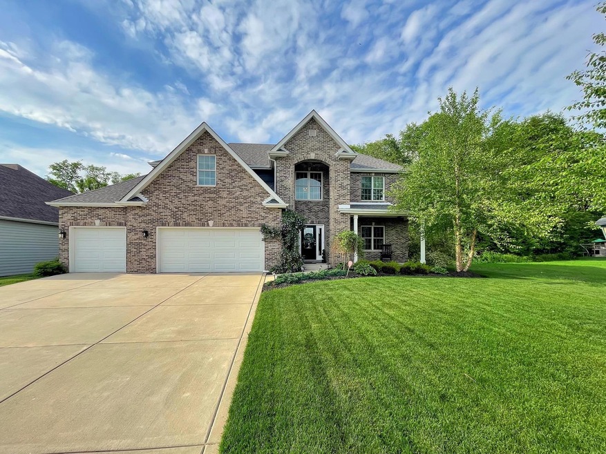 9292 Michigan Dr, Crown Point, IN 46307 - photo 1