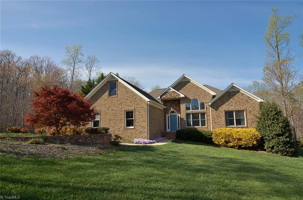 635 Geffen Ln, Asheboro, NC 27205 - photo 1