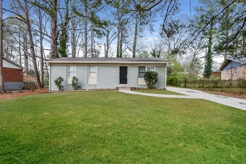 6078 Pineside Dr, Atlanta, GA 30349 - photo 1