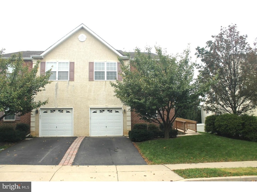 6838 Hunt Dr unit 591, Macungie, PA 18062 - photo 1
