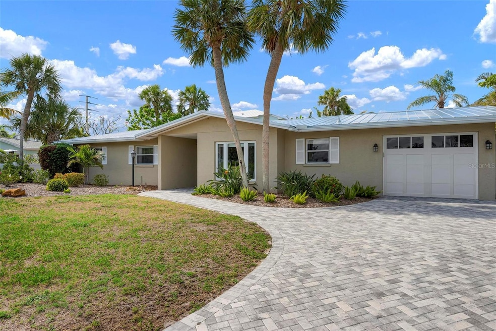 For Sale $1,475,000 • Co-Listing Agent