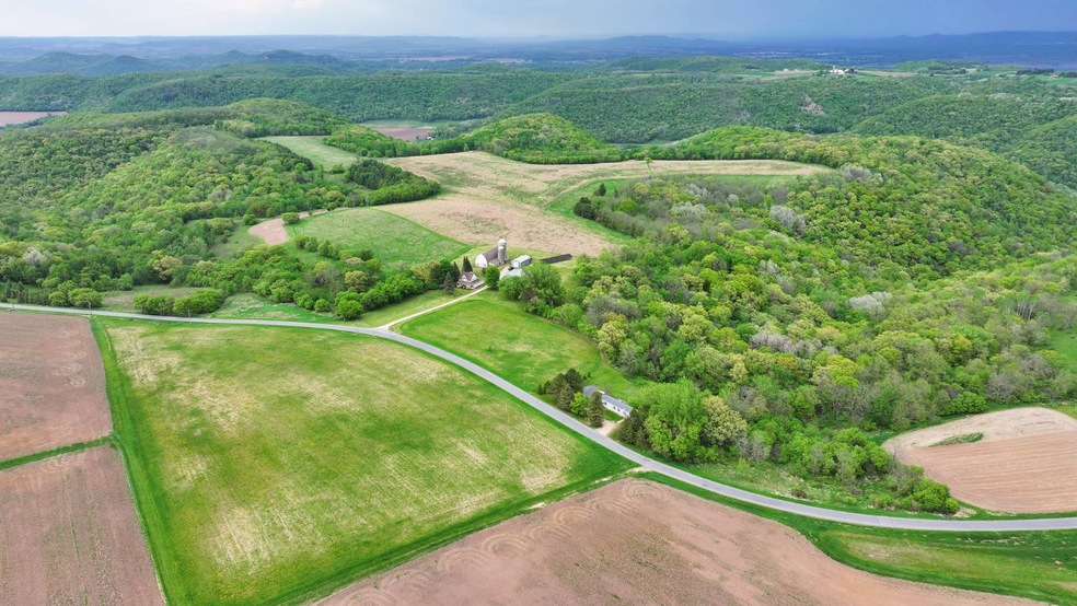Pending $2,595,000