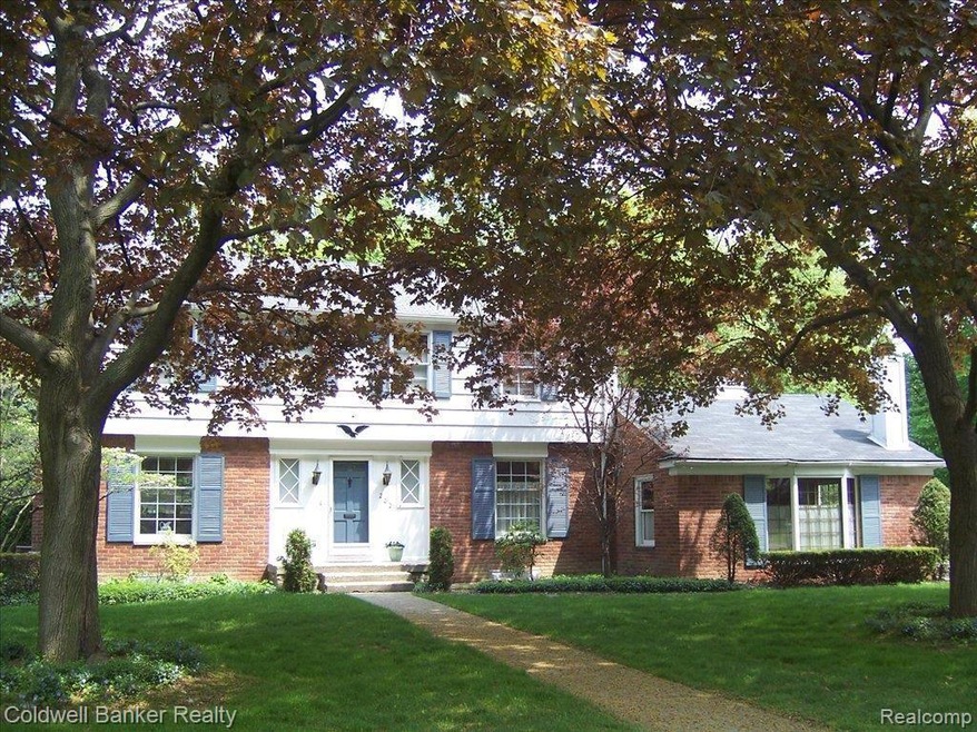 202 SUFFIELD
