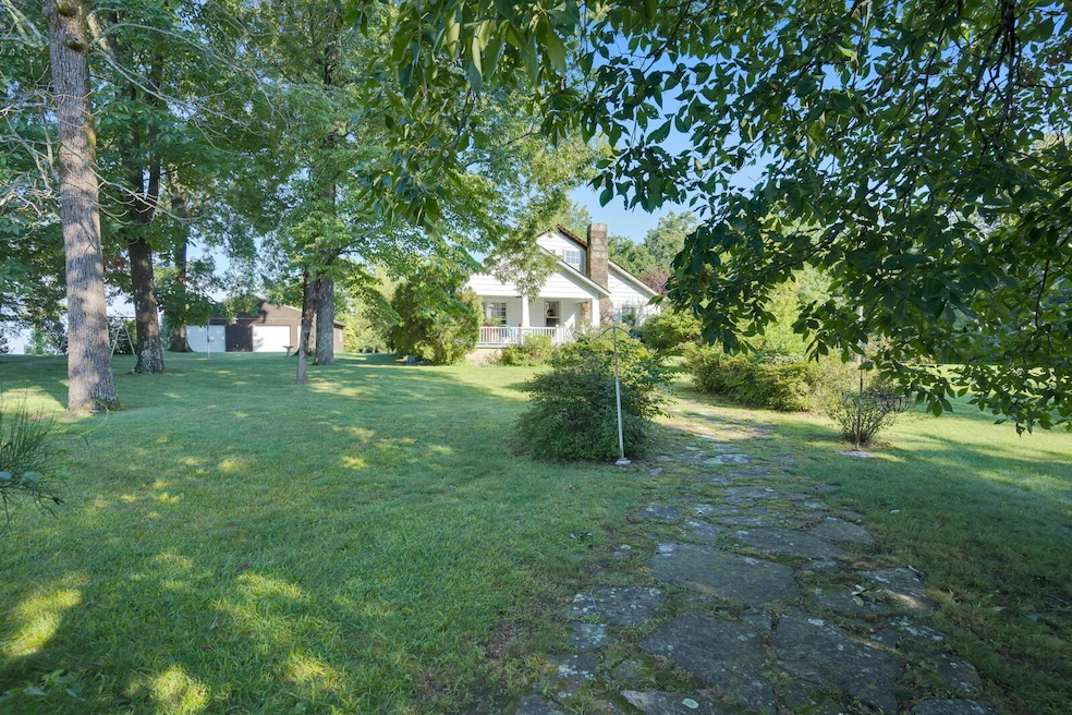 Charming Cottage on the Brow