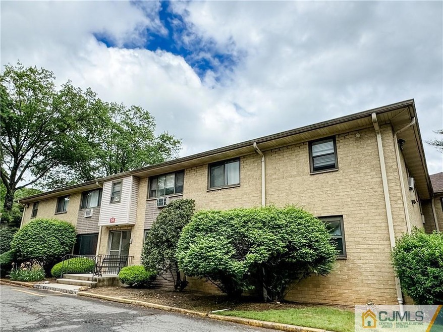 401 Route 22 unit 52B, North Plainfield, NJ 07060 - photo 1