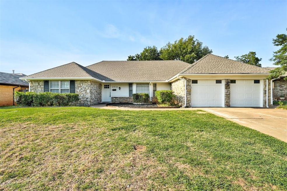 2312 NW 118th St, Oklahoma City, OK 73120 - photo 1