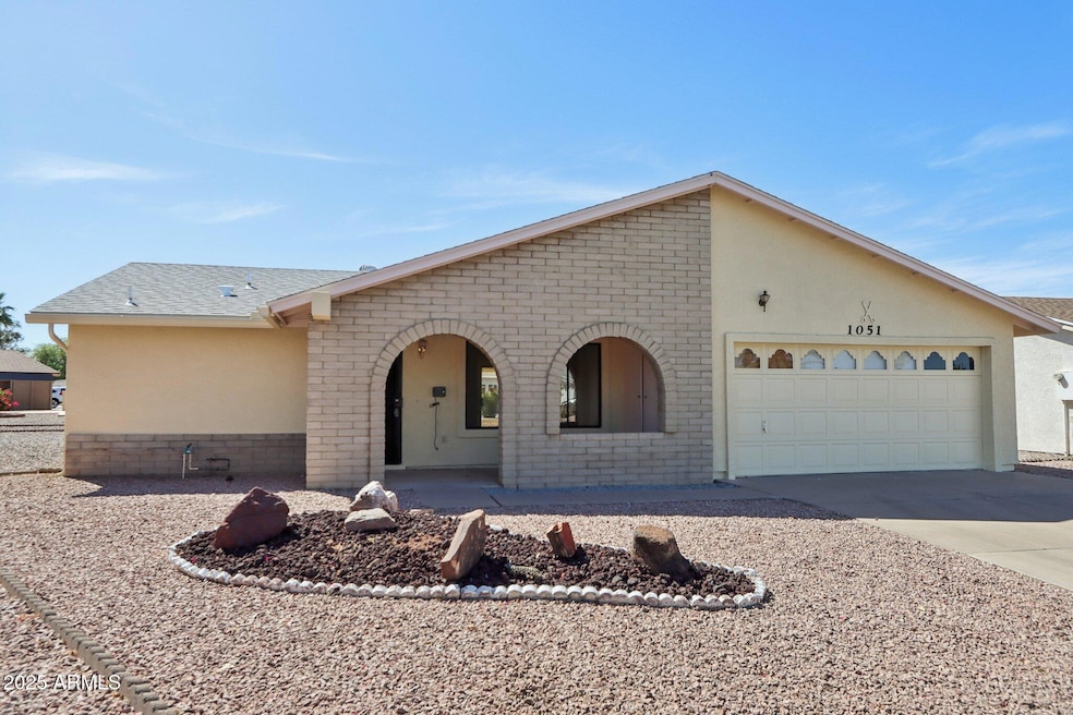 1-web-or-mls-S 81st Way-1405-001