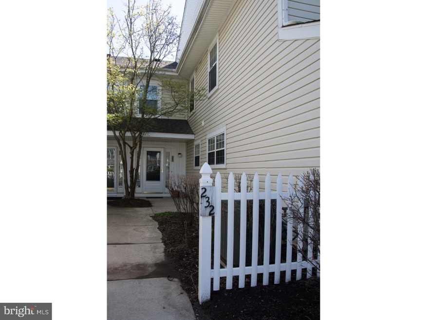 232 Windsor Ct unit 232, Glen Mills, PA 19342 - photo 1