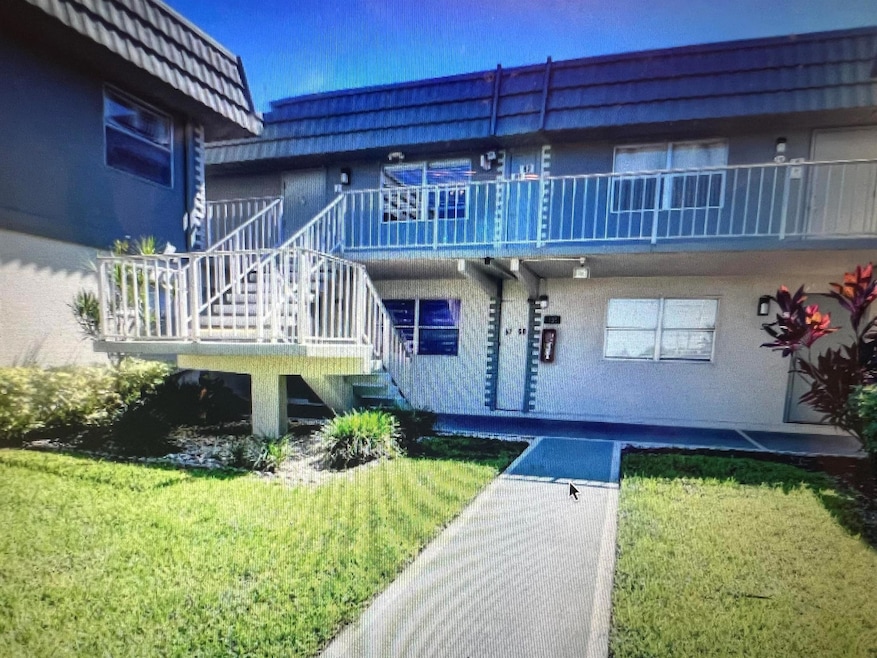 81 Flanders B unit B, Delray Beach, FL 33484 - photo 1