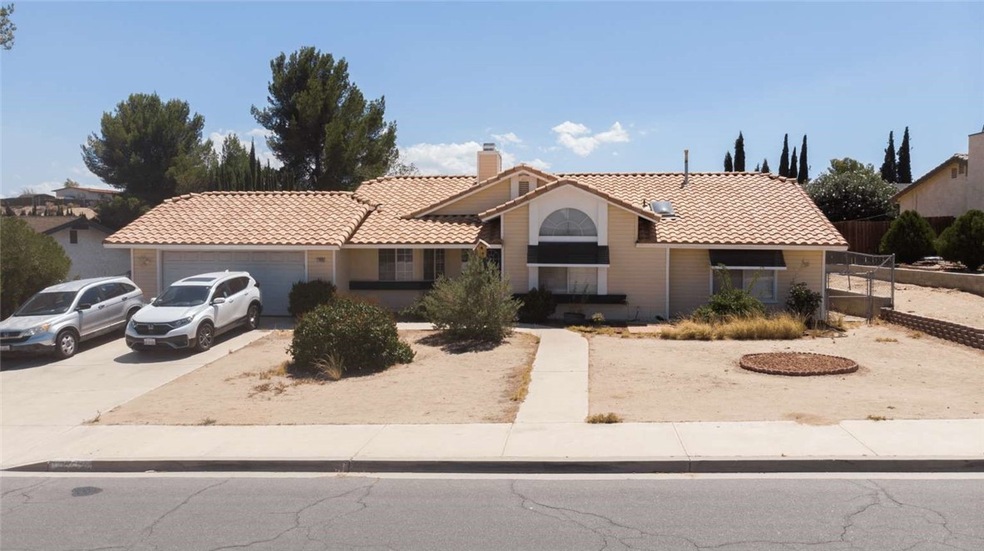 17029 Crestview Dr, Victorville, CA 92395 - photo 1