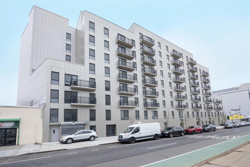 70-40 45th Ave unit 6G, Woodside, NY 11377 - photo 1