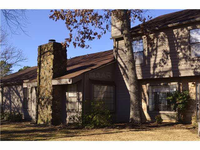 GOLF COURSE FRONTAGE!  ON THE 11TH FAIRWAY OF THE 