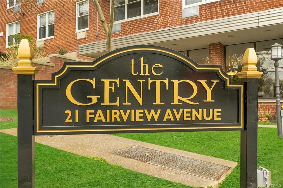 The Gentry Co-Op unit 220, Tuckahoe, NY 10707 - photo 1
