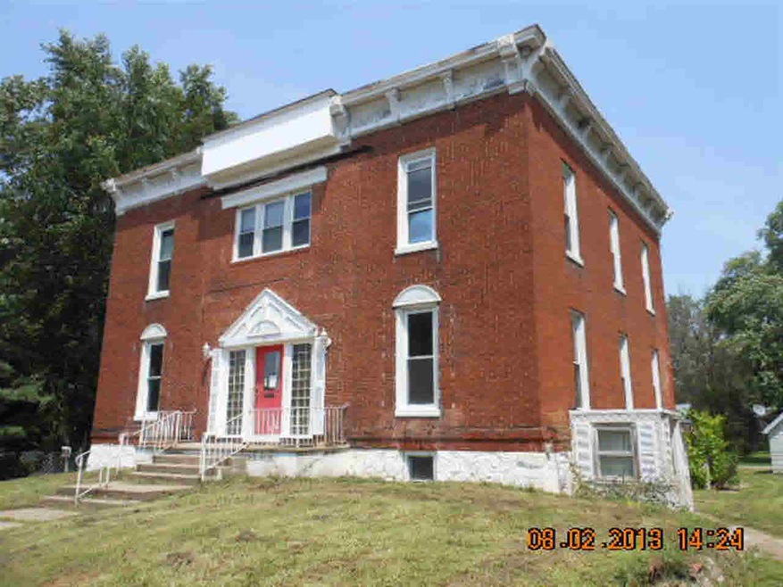 122 N Clark St, Elkhart, IN 46516 - photo 1