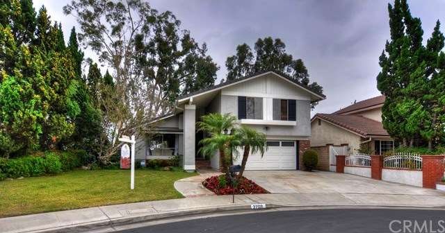 Beautiful end of cul-de-sac location offering wide