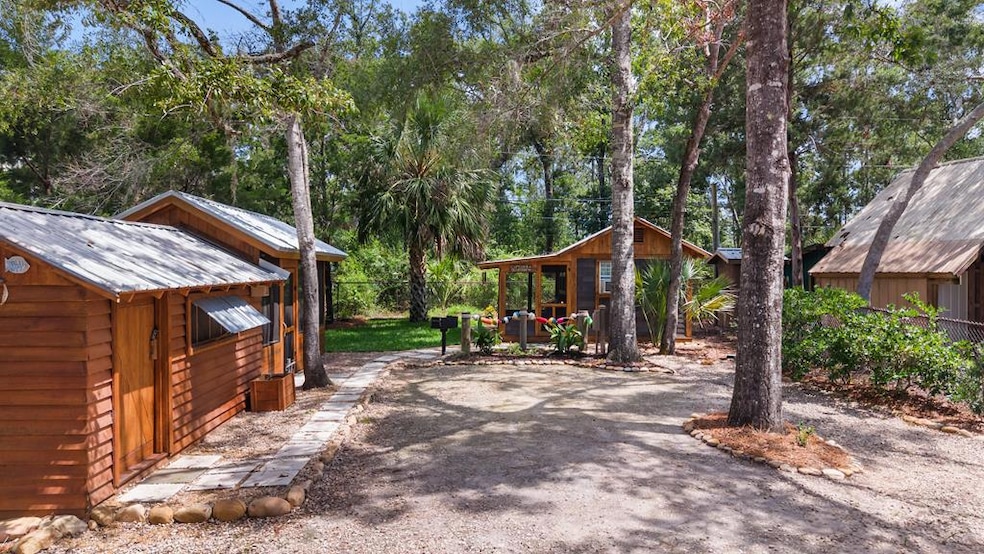 1209 Central Ave NE, Steinhatchee, FL 32359 - photo 1