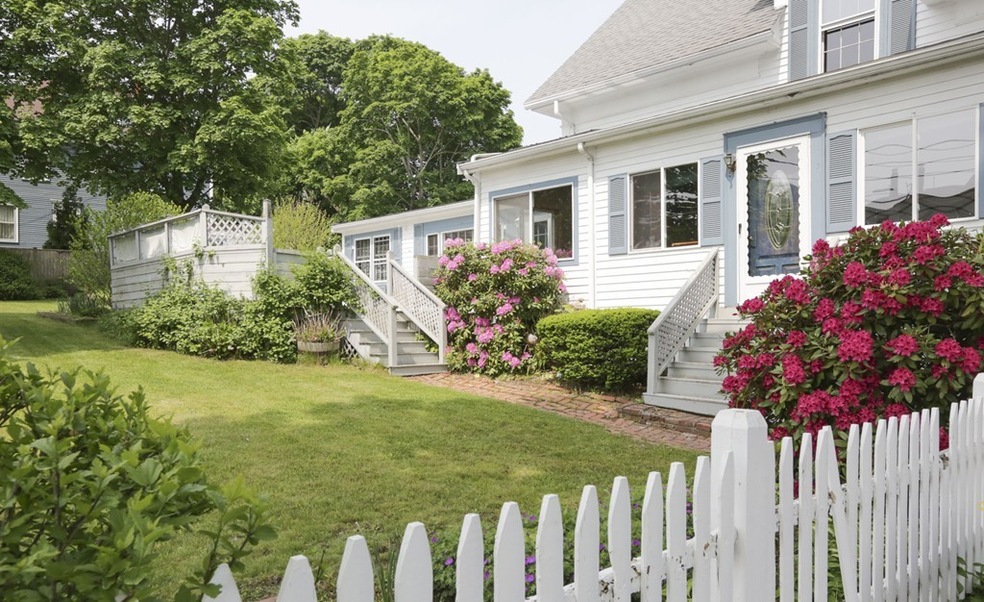 66 Franklin St, Peabody, MA 01960 - photo 1