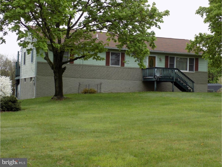 8499 Orchard Rd, Zionsville, PA 18092 - photo 1