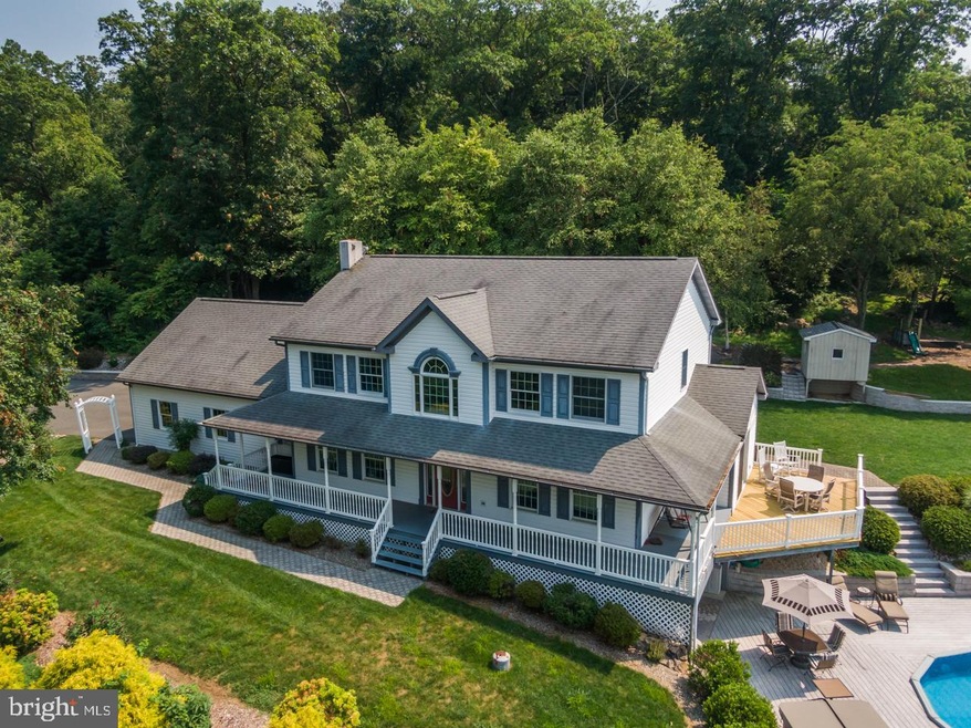 516 Landis Store Rd, Boyertown, PA 19512 - photo 1