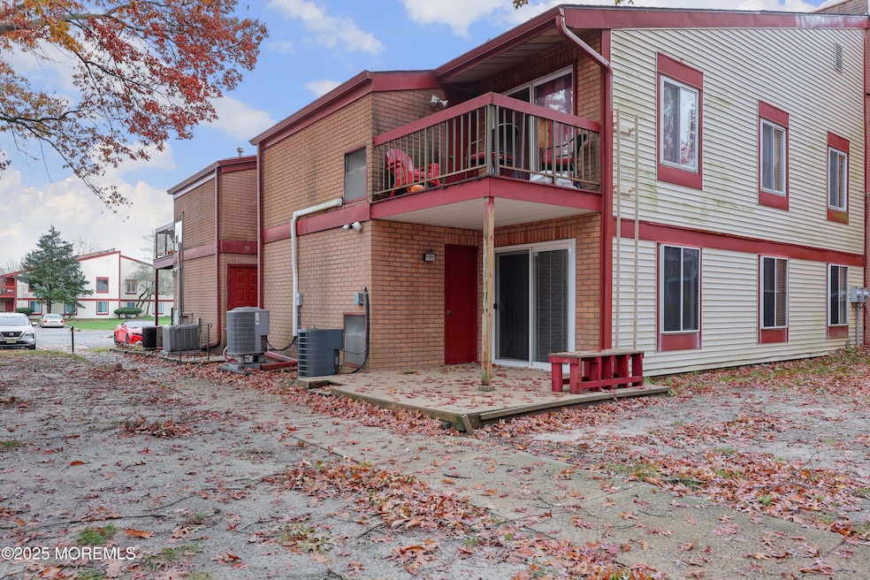 For Rent $2,400/month