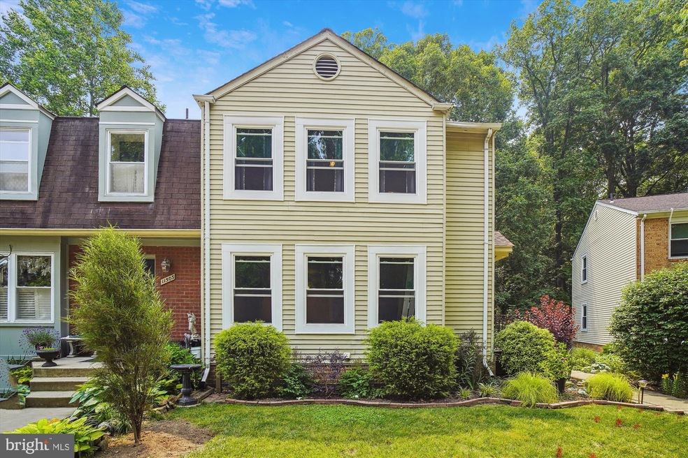 11501 Summer Oak Dr, Germantown, MD 20874 - photo 1