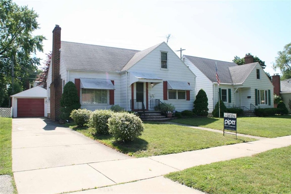 527 Chandler St, Flint, MI 48503 - photo 1