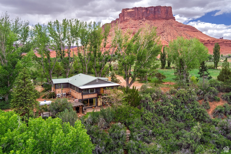 Under Contract $890,000 • Co-Listing Agent