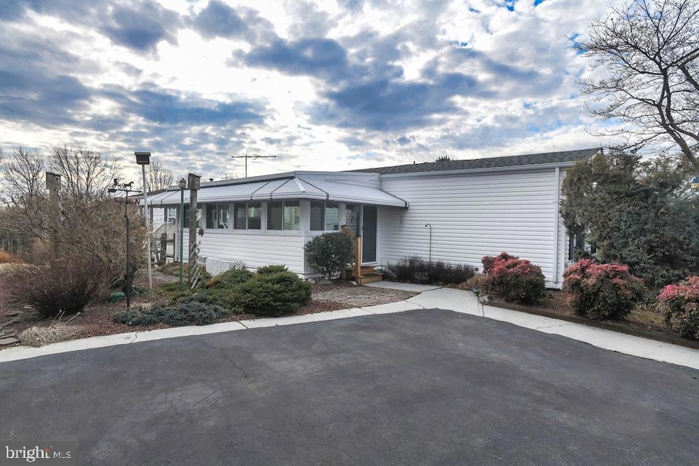 1122 12th Ave unit 824, Wilmington, DE 19808 - photo 1