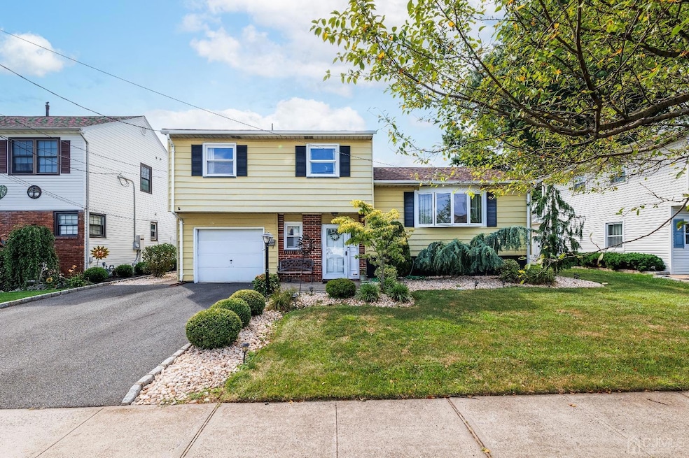 13 Monroe Ave, Carteret, NJ 07008 - photo 1