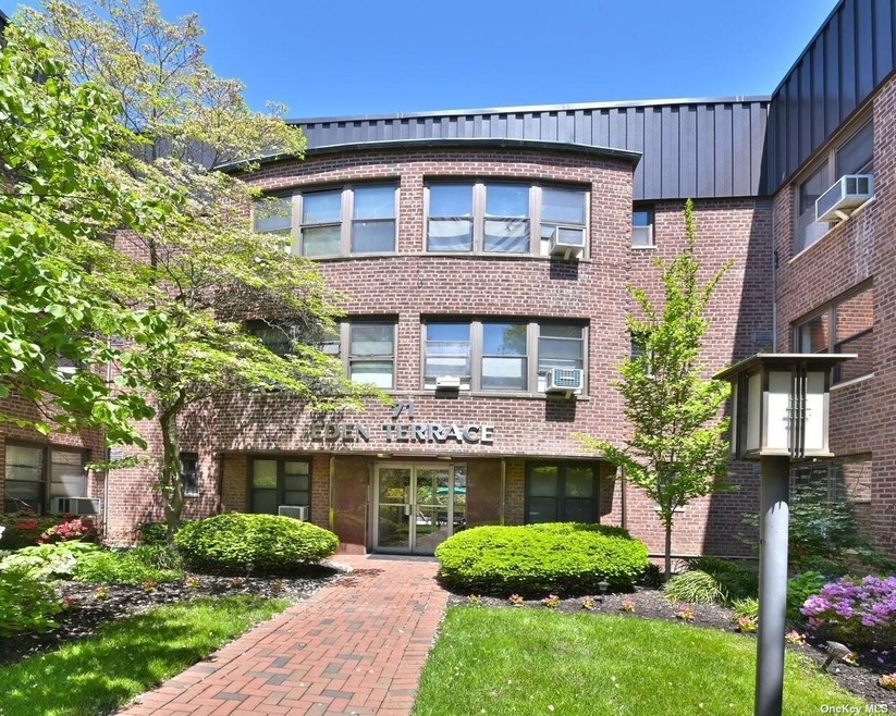 71 Grace Ave unit 3H, Great Neck, NY 11021 - photo 1