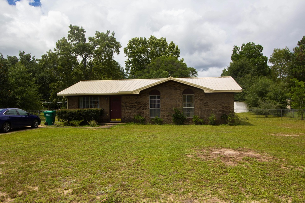 3083 Oak St N (Edited) (12)