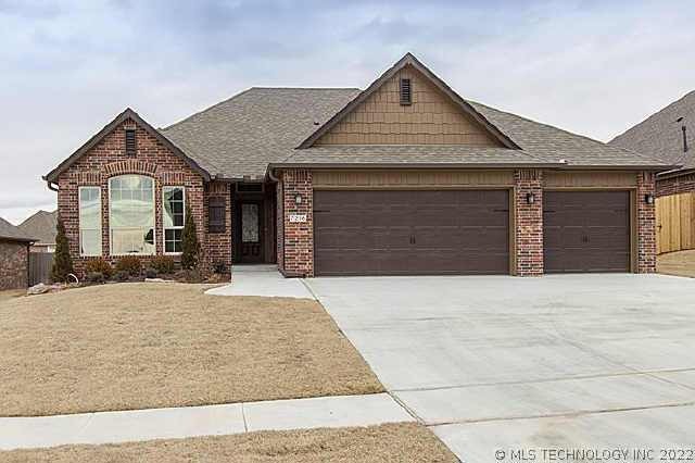 7216 E Louisville St, Broken Arrow, OK 74014 - photo 1