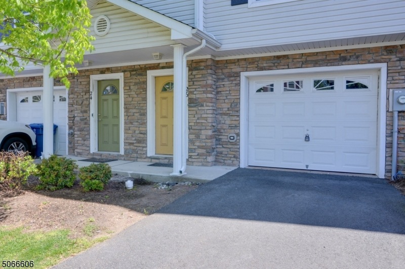 26 Liam St unit 26, Franklin Township, NJ 08873 - photo 1