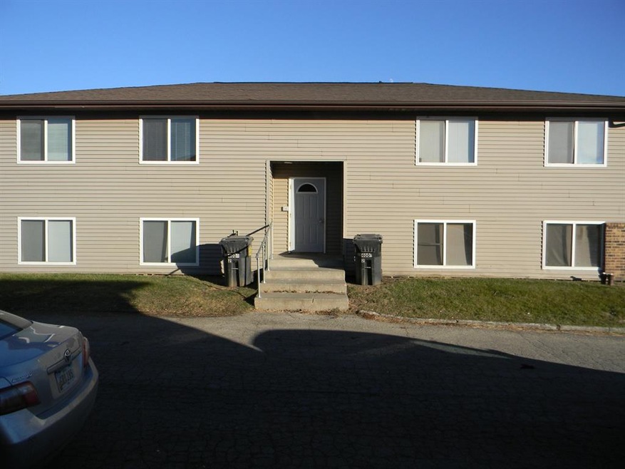 4004 21st Ave SW, Cedar Rapids, IA 52404 - photo 1