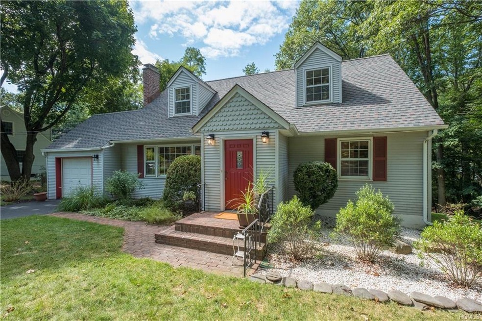 213 Hilltop Ln, Nyack, NY 10960 - photo 1